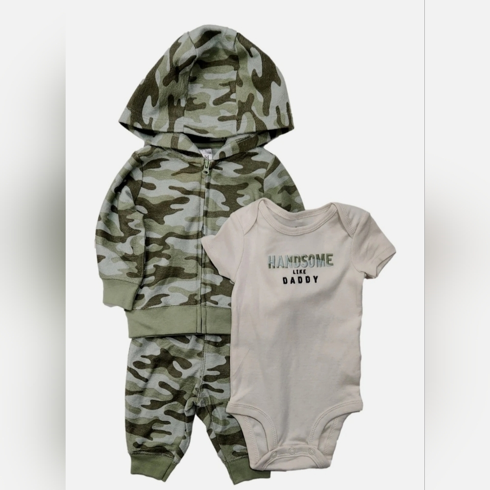 Carter's Green Baby Outfit